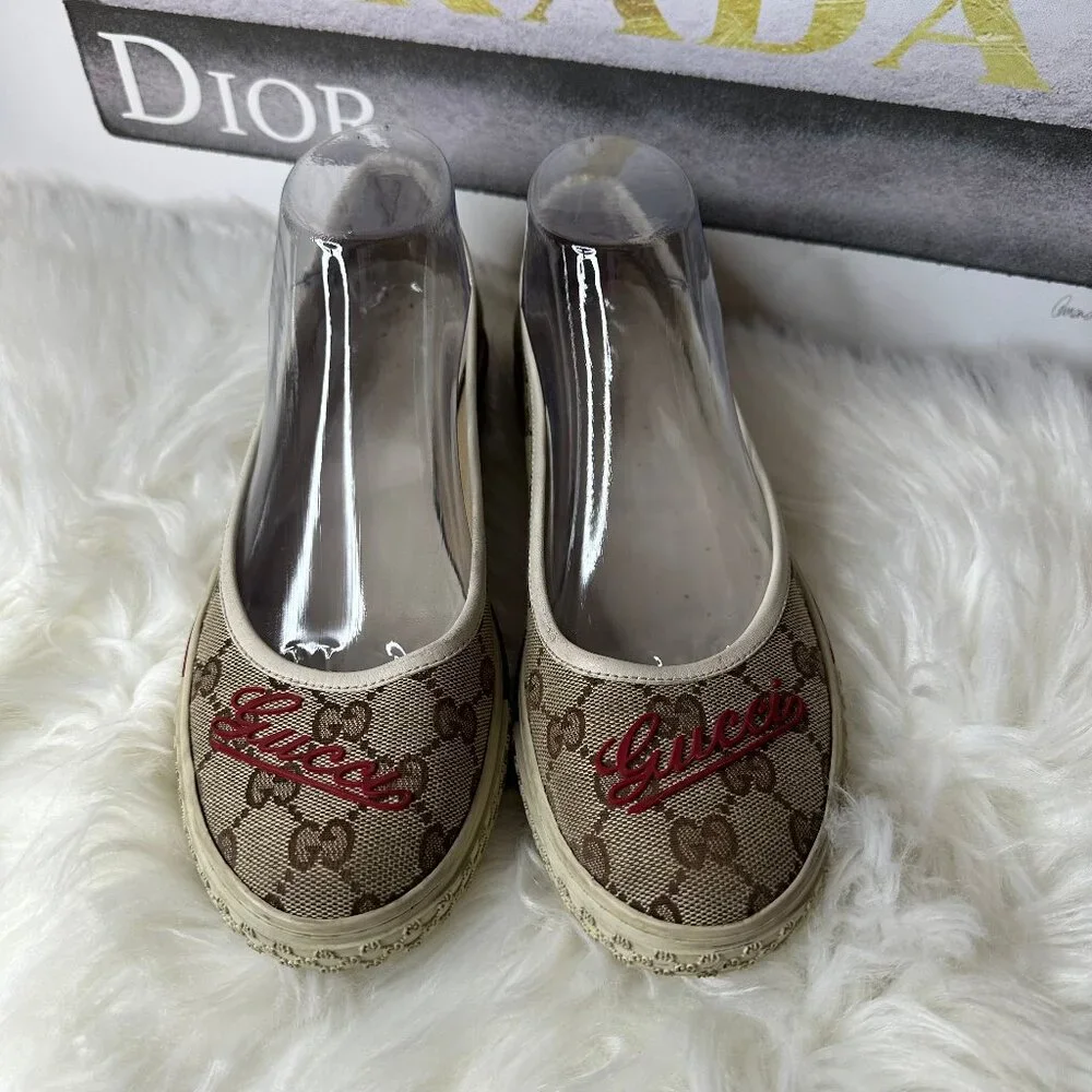 ❌SOLD❌ Authentic Gucci Signature GG Canvas Ballet Slip Flats - Sz 9 - Picture 2 of 15